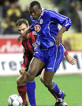 意为之倾注 意为之倾注